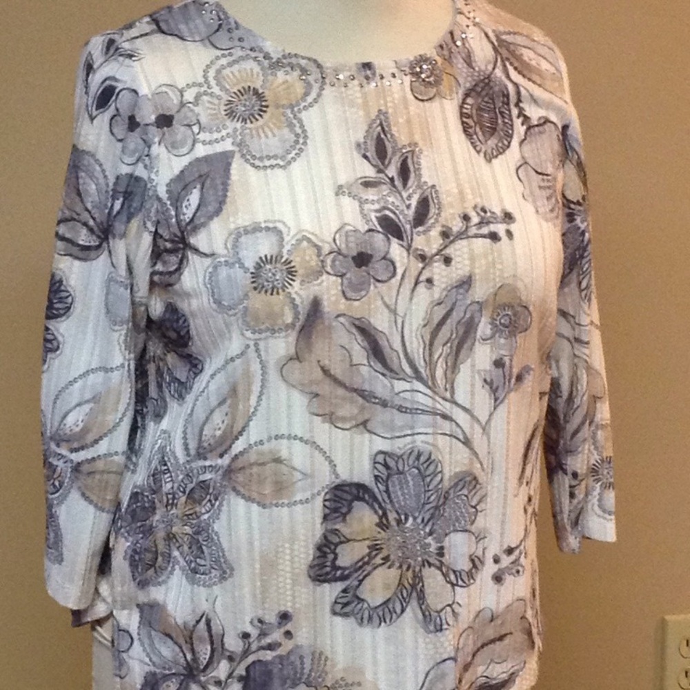 Alfred Dunner Woman's size PM, like new.